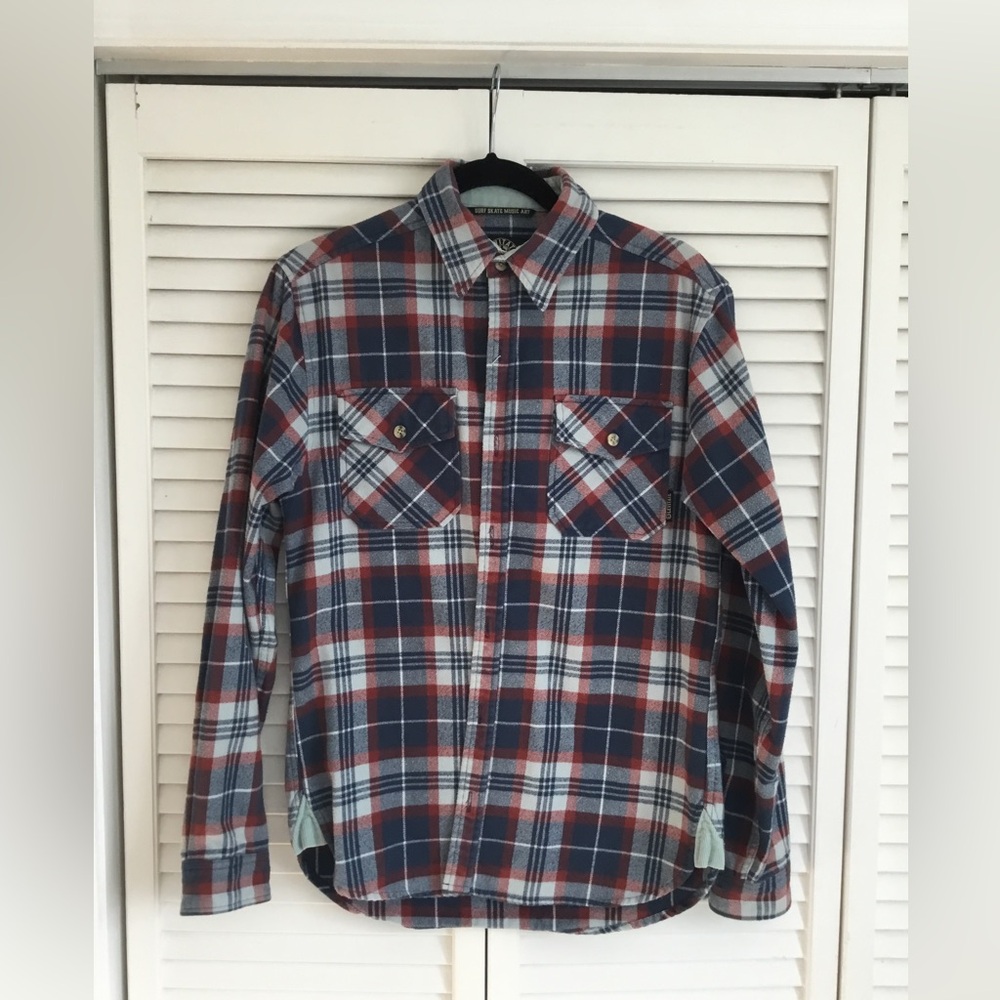 American Eagle Outfitters Men's Plaid Shirt - Red, White, and Blue